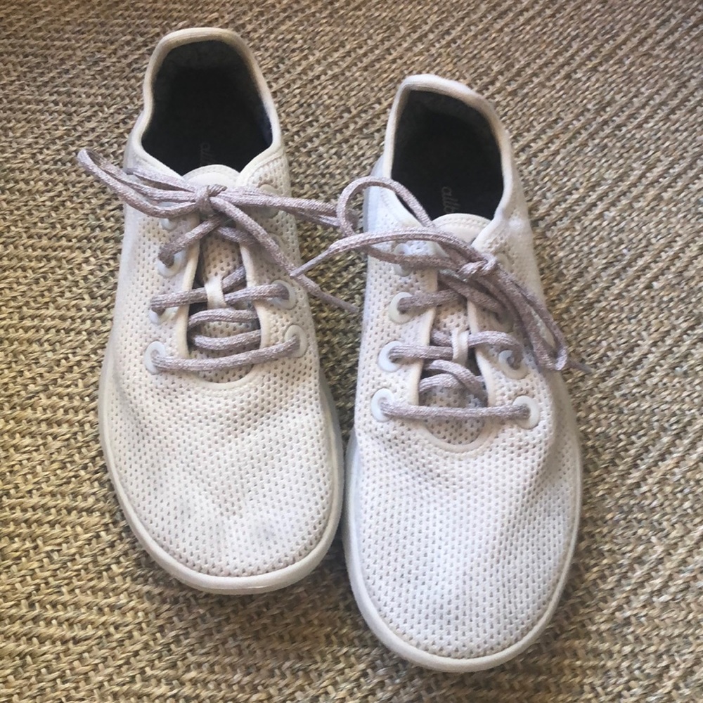 Women’s allbirds size 10